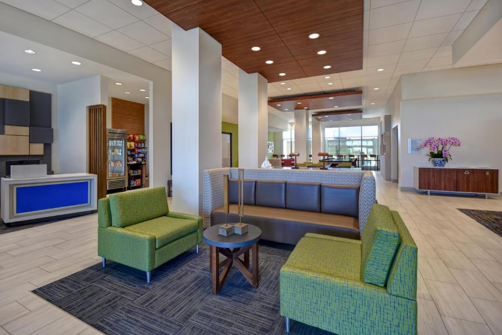 Holiday Inn Express & Suites - Galveston Beach by IHG photo