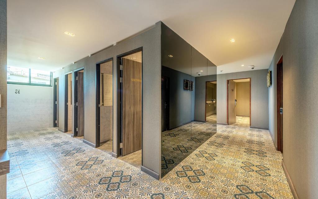 Happy Station Bangkok - 14