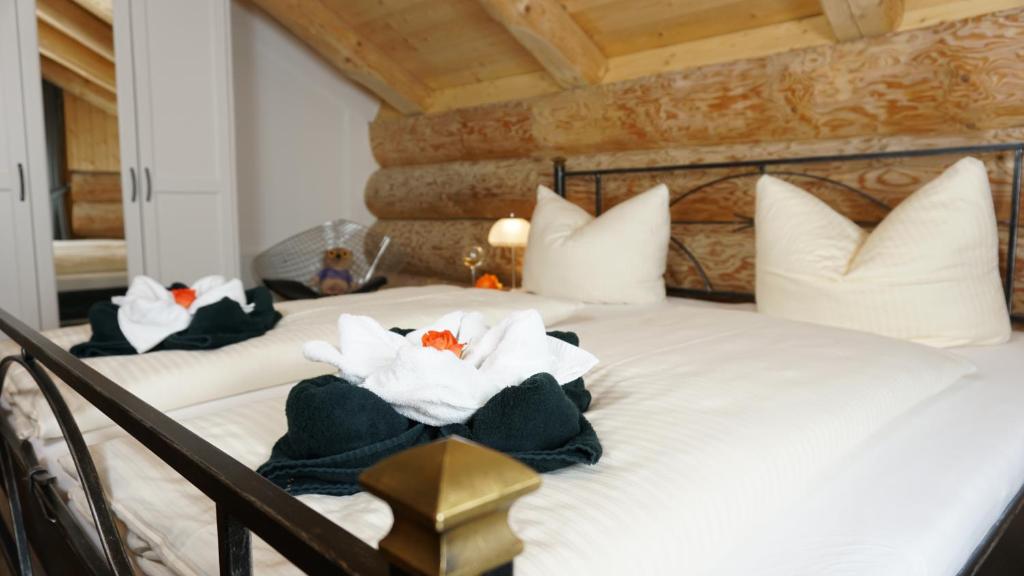 Postel nebo postele na pokoji v ubytování LakeStarnberg