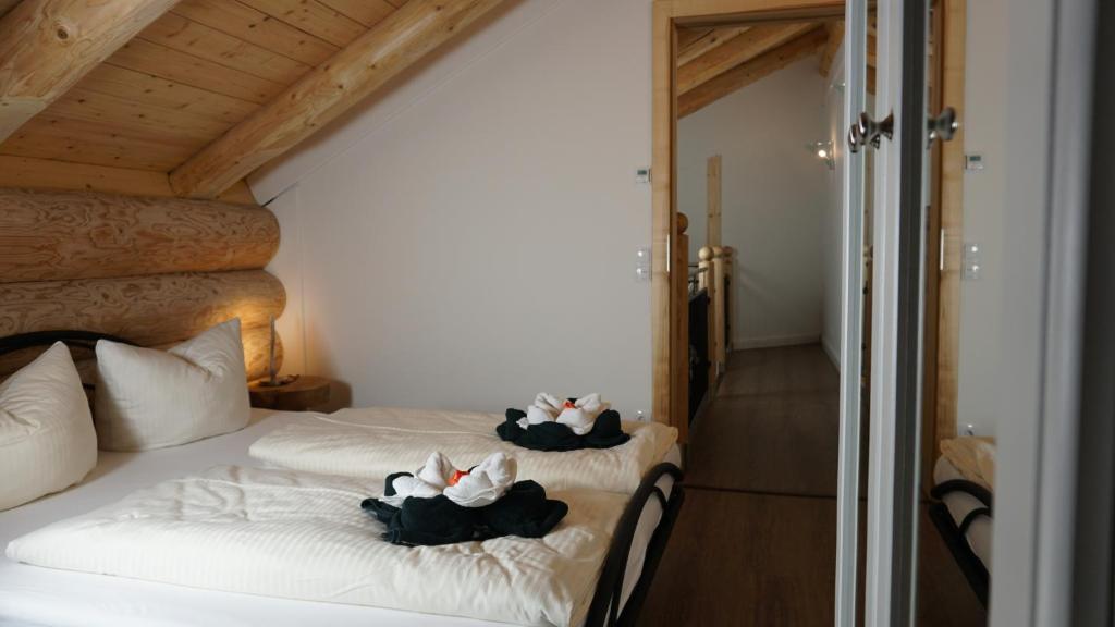 Postel nebo postele na pokoji v ubytování LakeStarnberg