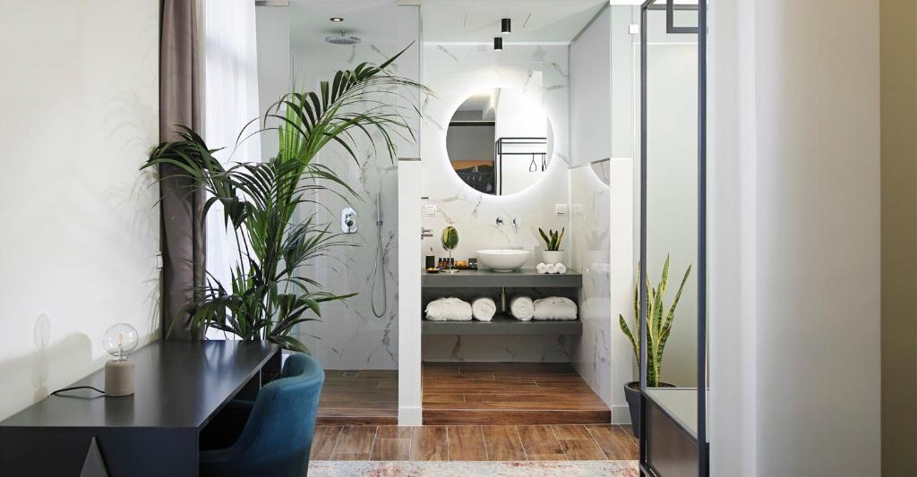 The Gem Society Hotel - Resim 3