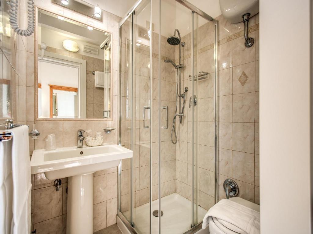 Hotel Labelle - Resim 16