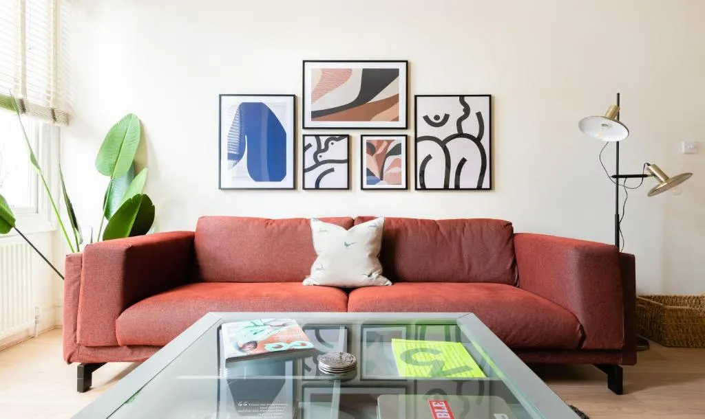 The Chelsea Arms - Bright 3BDR with Garden & Private Parking, Londra, Marea Britanie