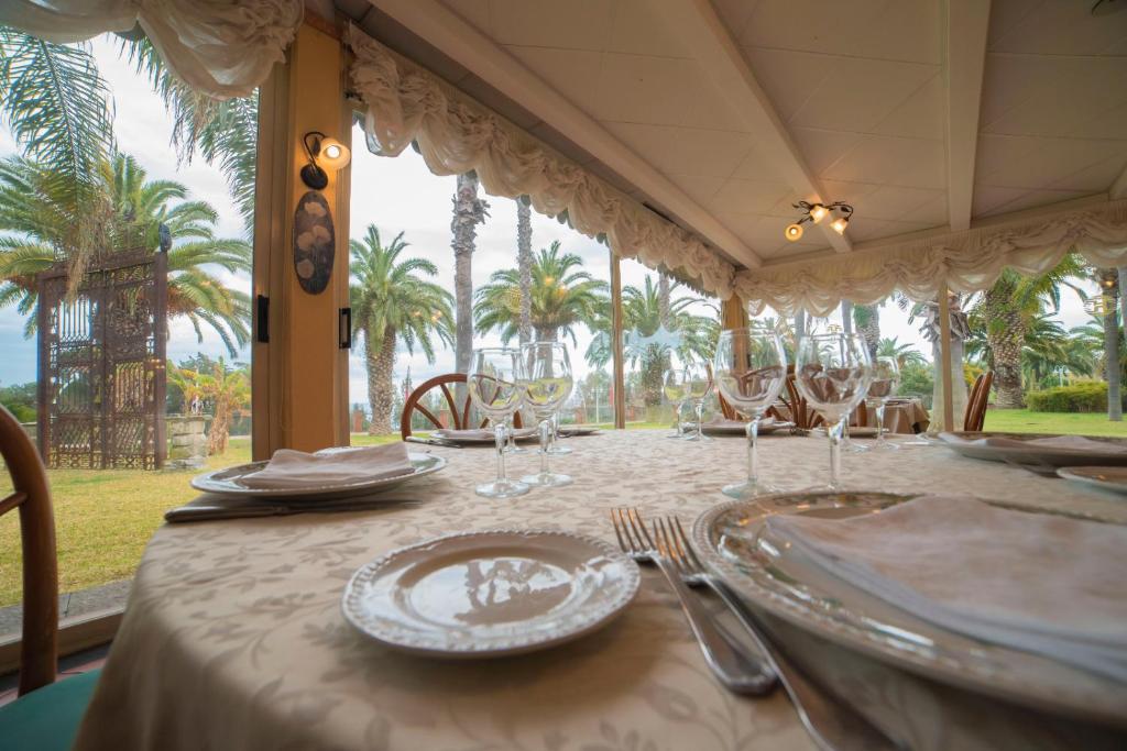 Zdjęcie z galerii obiektu Orizzonte Acireale Hotel w mieście Acireale