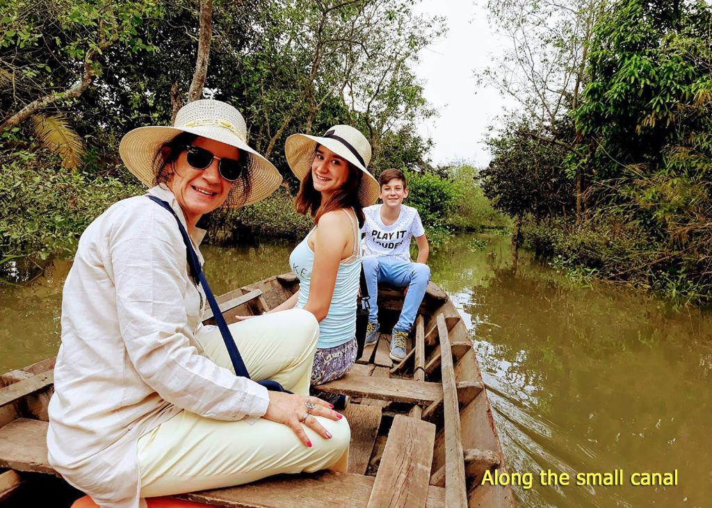 MIDMOST Villa Hotel - 18