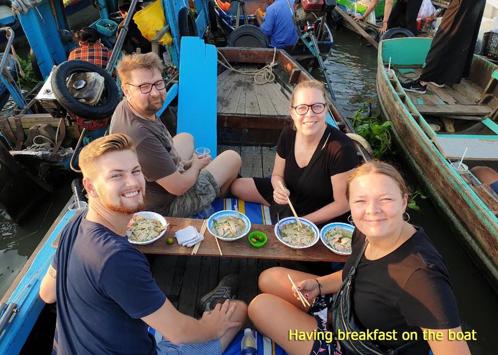 MIDMOST Villa Hotel - 19