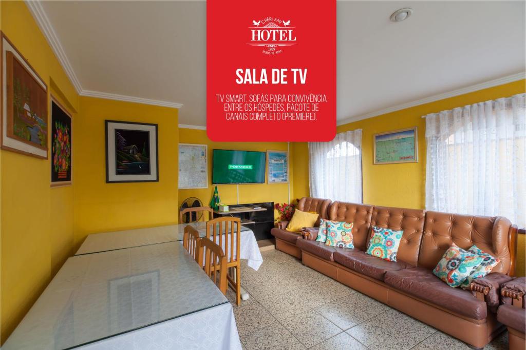  Cheri Ami Hotel