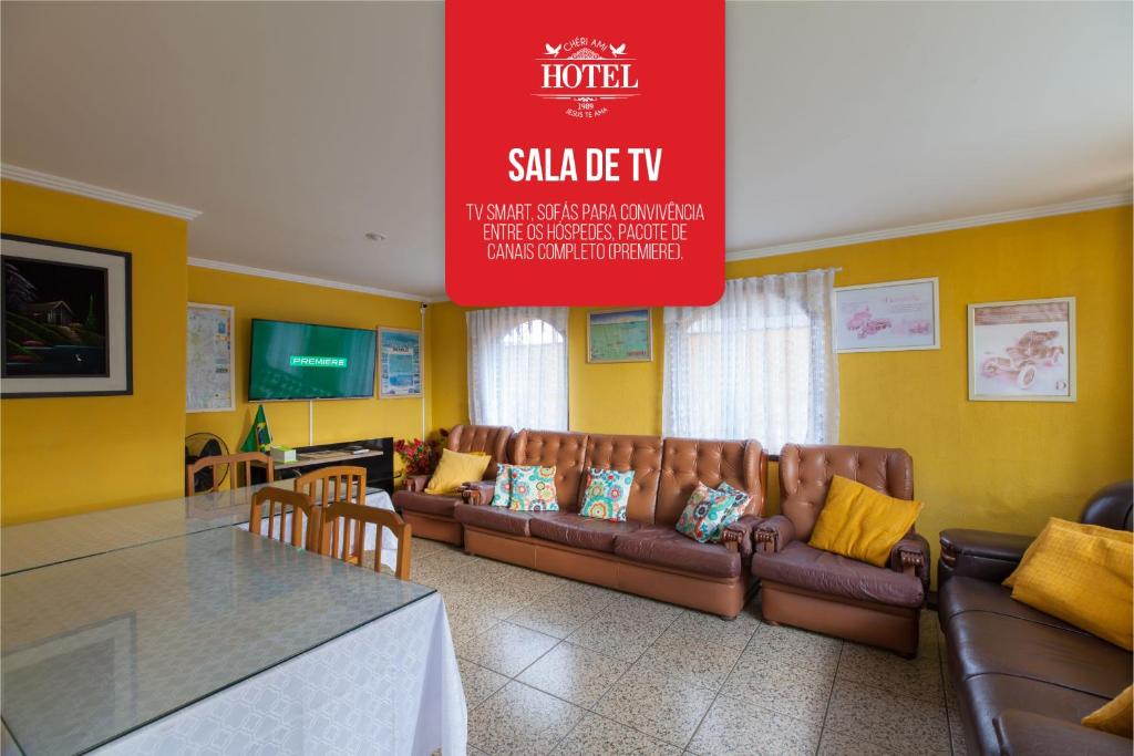  Cheri Ami Hotel