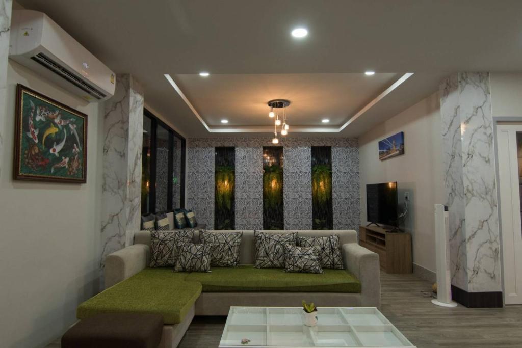 Posezení v ubytování Thap Sakae Hotel