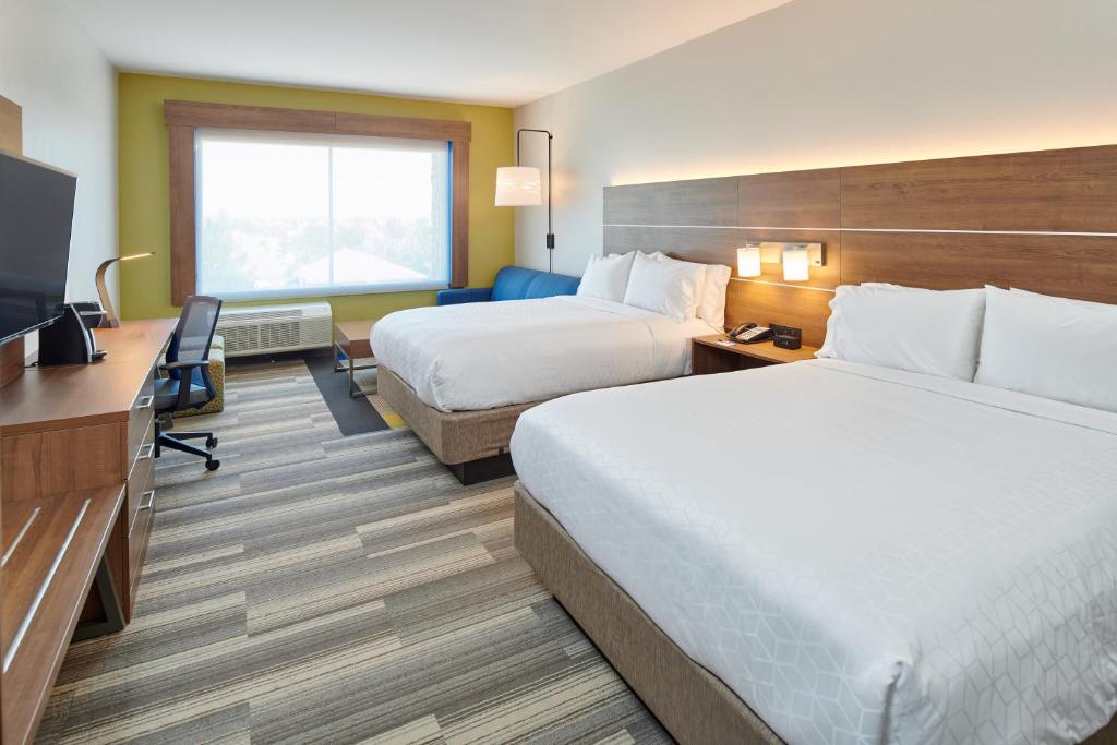 Holiday Inn Express & Suites El Paso East-Loop 375 by IHG - Queen Suite Met 2 Queensize Bedden En Slaapbank