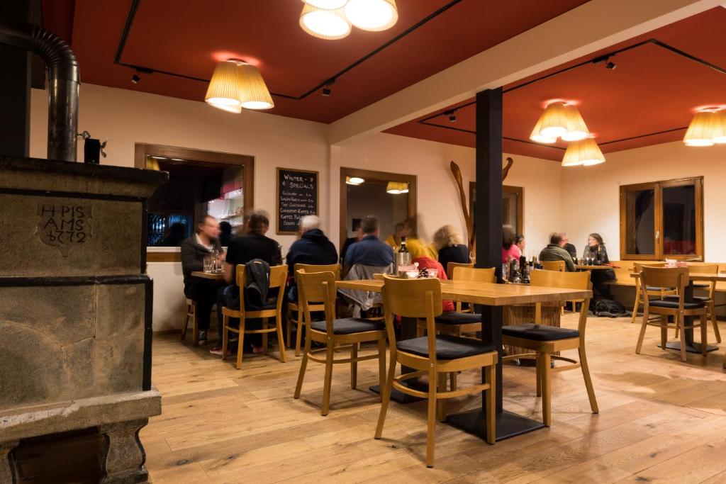 Restaurace v ubytování Berghotel Chäserstatt