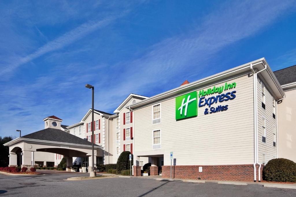 Holiday Inn Express Hotel & Suites Conover - Hickory Area by IHG photo