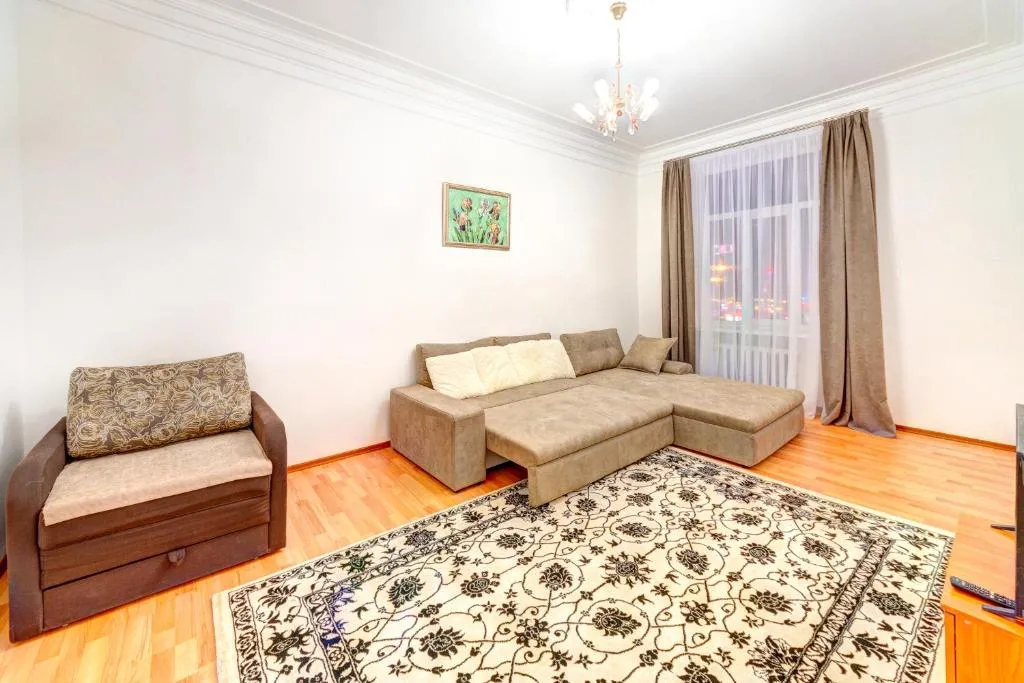 Two bedroom apartment near Sports Palace, Kiev, Ucraina
