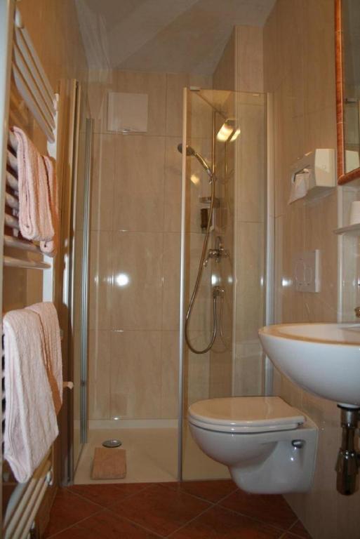 Kúpeľňa v ubytovaní Wellness Pension Hollaus