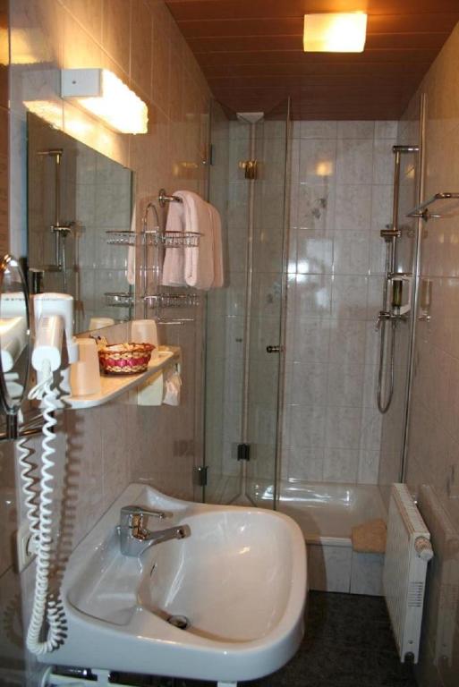 Kúpeľňa v ubytovaní Wellness Pension Hollaus
