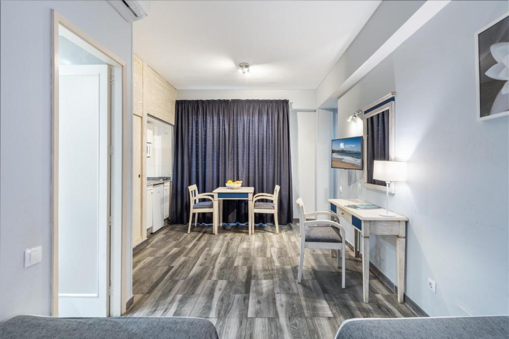 Apartamentos Colón Playa, Las Palmas de Gran Canaria ...