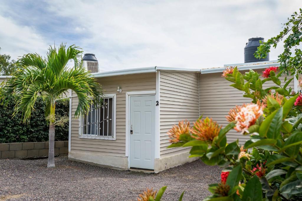 Todos Santos Tiny Houses- Private AC- Wifi