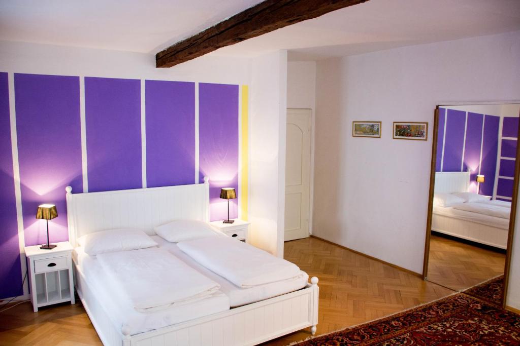 Postel nebo postele na pokoji v ubytování One-room "Elfi"
