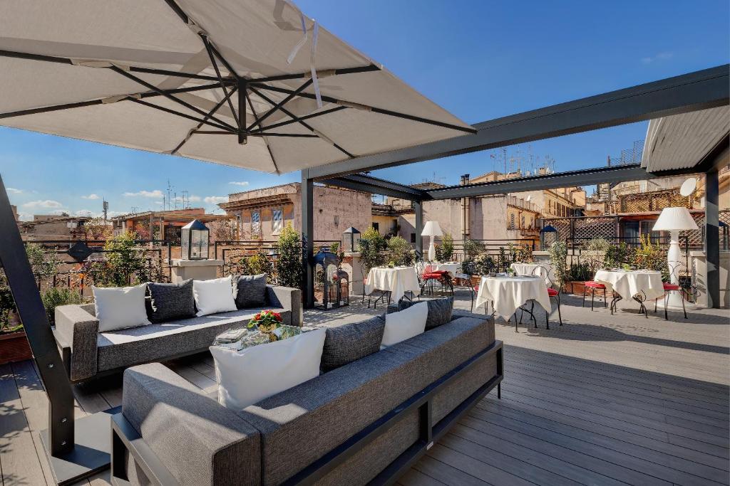 A balcony or terrace at Dharma Boutique Hotel & SPA