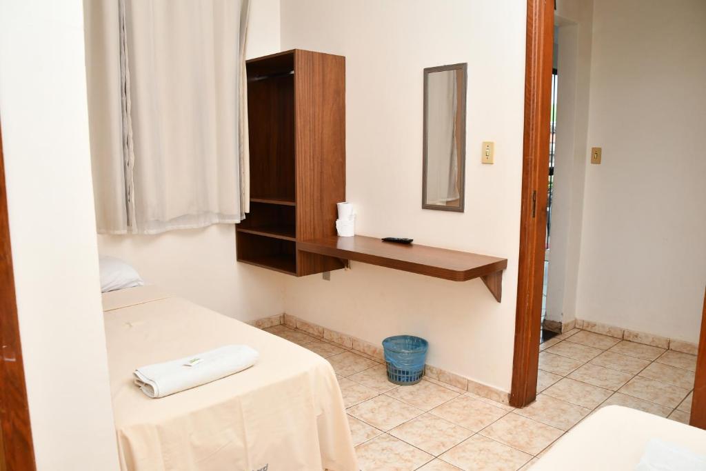  Hotel Alphard