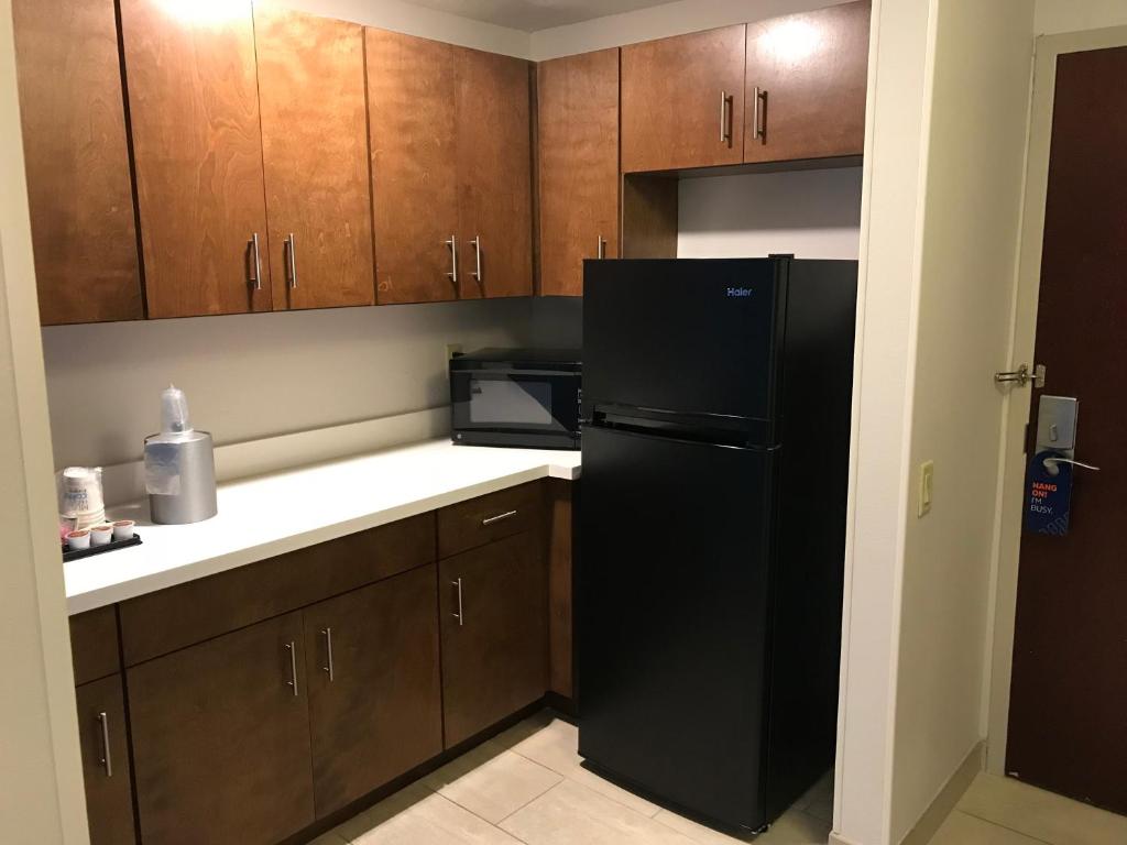 Holiday Inn Express Orlando - South Davenport, an IHG Hotel - Queen Studio - Accès Au Handicap