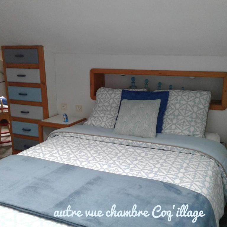 Le Coq en pâte - Chambre De Luxe (2 Adultes + 1 Enfant)