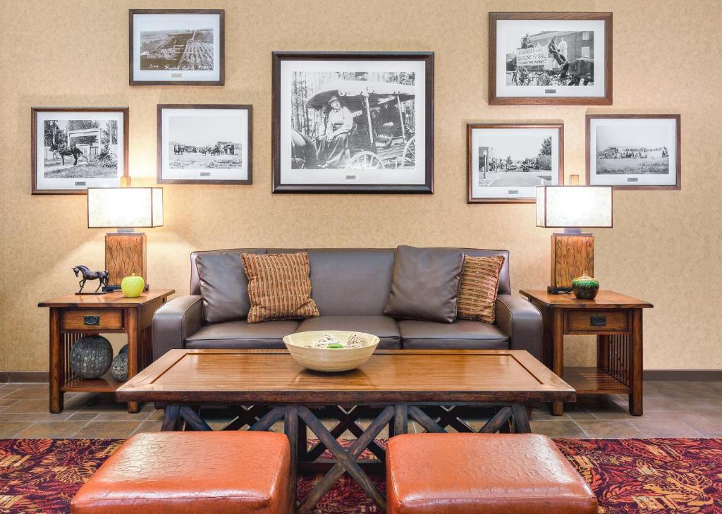 Holiday Inn Express Hotel & Suites Gillette by IHG photo