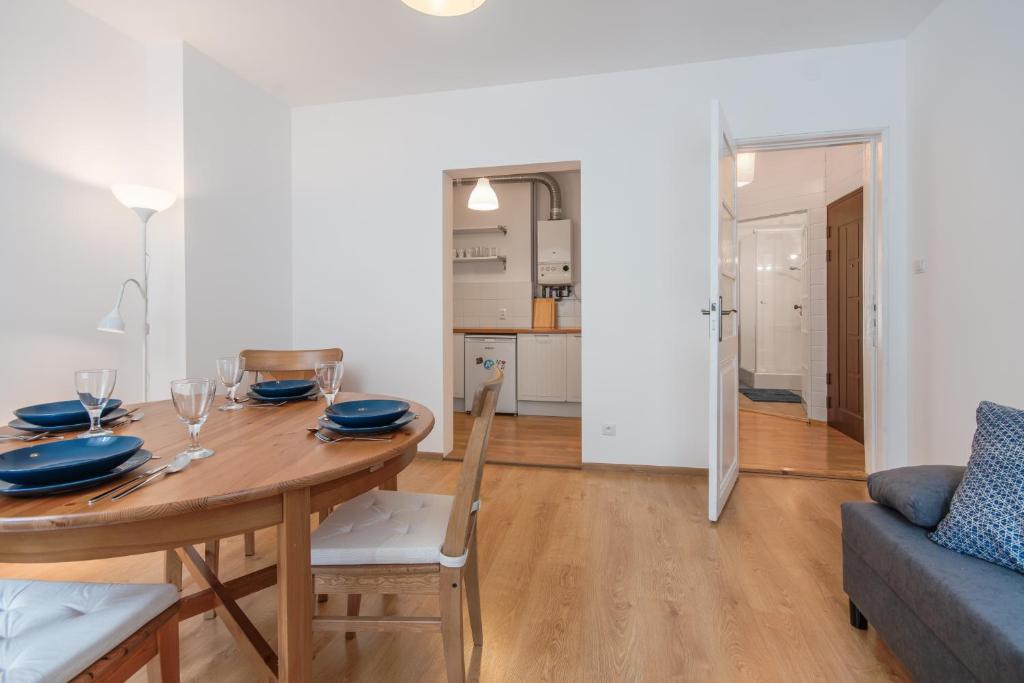 Kuchyňa alebo kuchynka v ubytovaní CITYSTAY Plac Walowy Gdansk