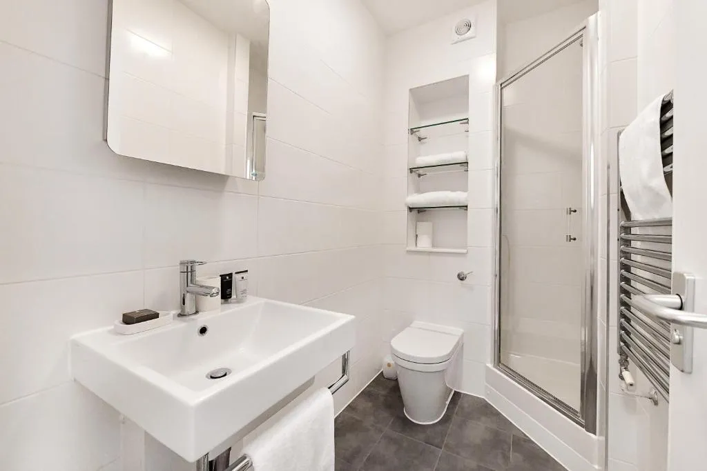 Baker Street Apartment Sleeps 4 with WiFi, Londra, Marea Britanie