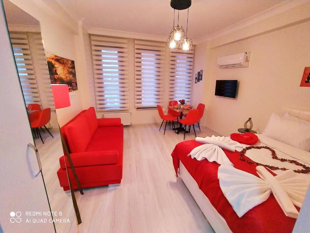 Pera Colour House - Deluxe Studio- Annex Building
