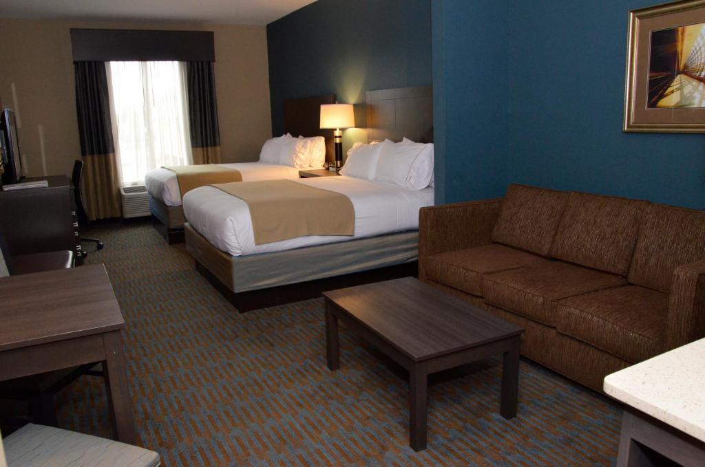 Holiday Inn Express Hotel & Suites Goldsboro - Base Area by IHG - Suite Met 2 Bedden - Niet-roken