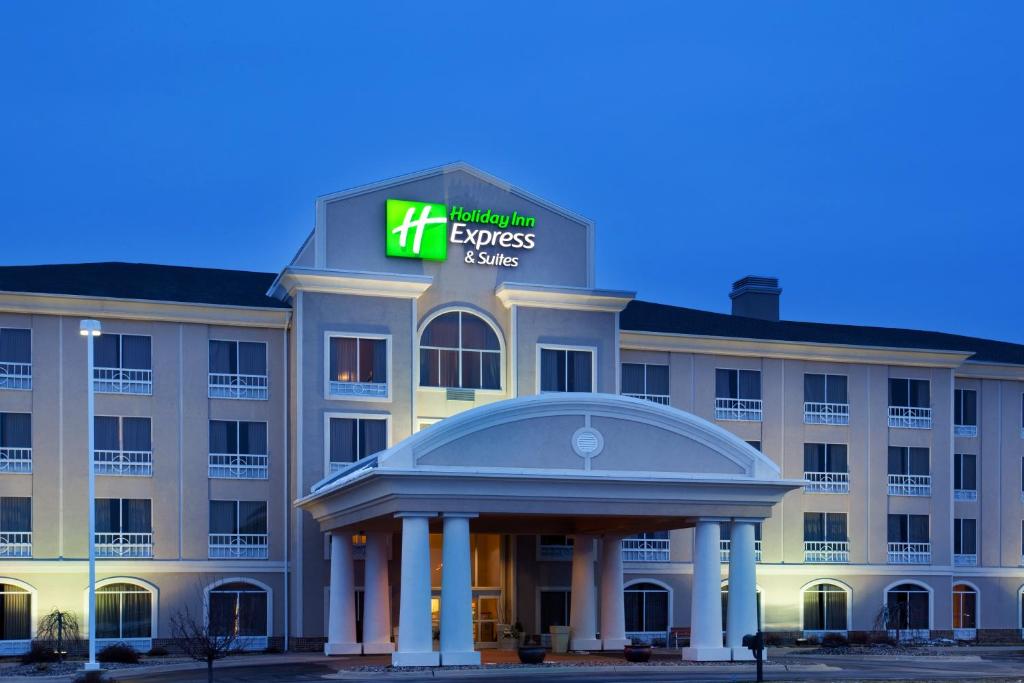 a hotel with a sign on the front of it at Holiday Inn Express Rockford-Loves Park, an IHG Hotel in Loves Park