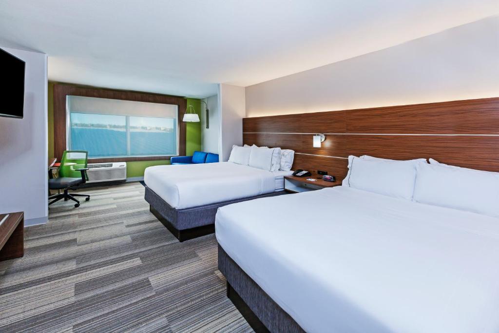 Holiday Inn Express & Suites Tulsa West - Sand Springs, an IHG Hotel - Suite Queen Con Dos Camas Queen Y Sofá Cama