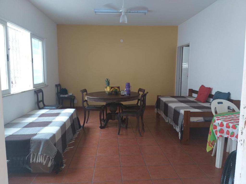  Ano Novo! Aproveite amplo espaço em Casa de Praia para Grupos e Familias