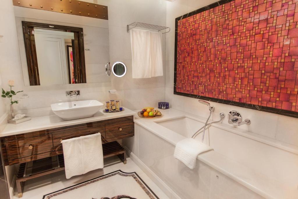 Merit Royal Premium Hotel Casino & SPA - 