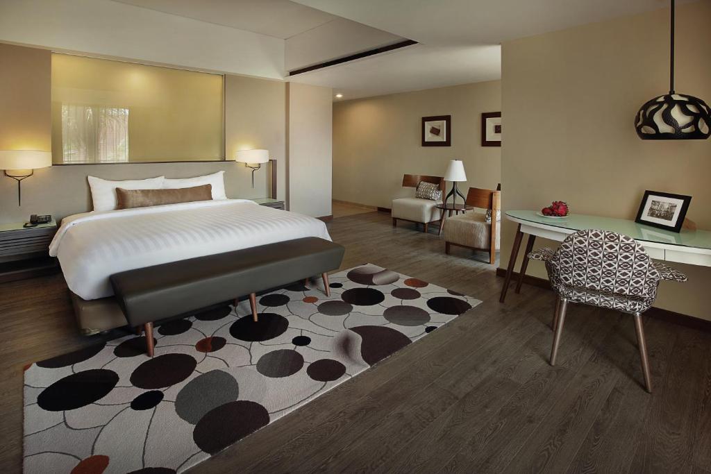 Mercure Bali Legian - Suite With Balcony