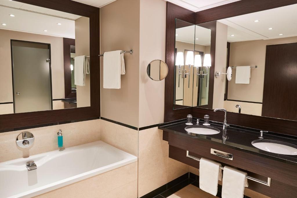 Steigenberger Hotel de Saxe - Resim 3