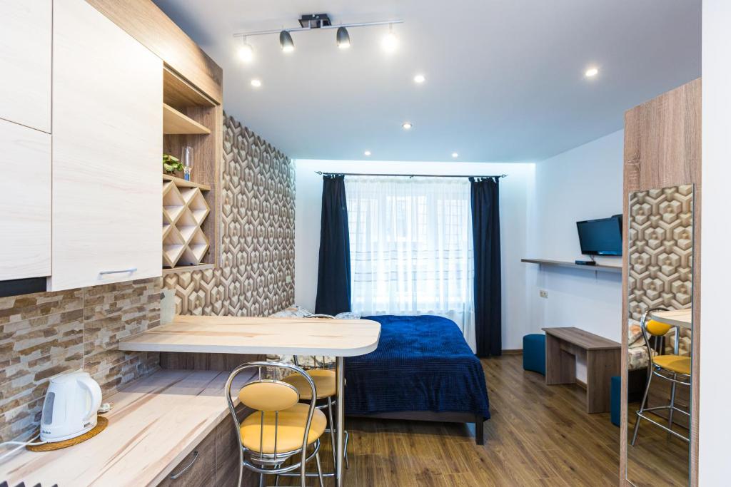 2 Kn. Romana Apartment фото 5