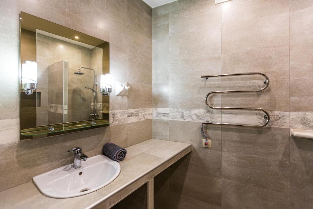 2 Kn. Romana Apartment фото 3
