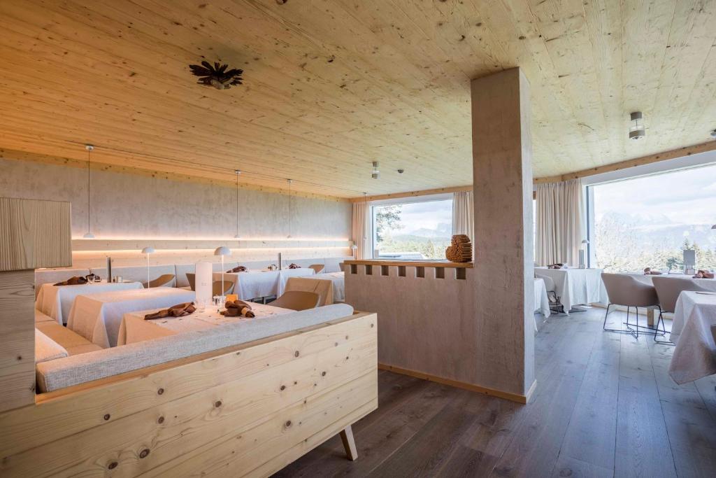 Postel nebo postele na pokoji v ubytování Hotel Tann