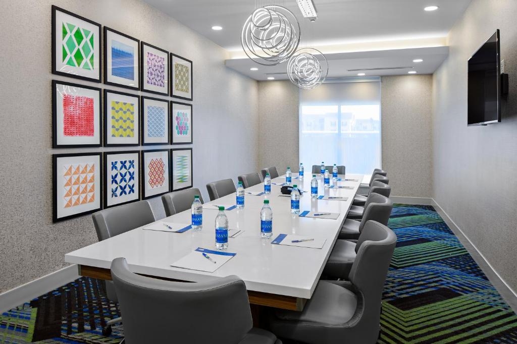 Konferenční prostory v ubytování Holiday Inn Express & Suites Lubbock Central - Univ Area by IHG