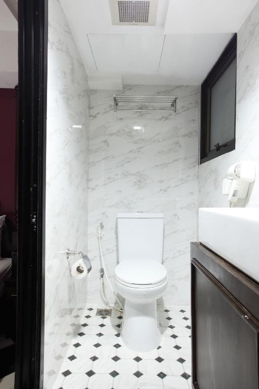 Violet Tower at Khaosan Palace - Resim 15