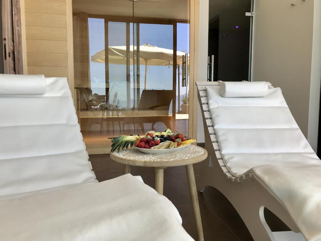 Ένα ή περισσότερα κρεβάτια σε δωμάτιο στο BnB Borgo le Vigne - La Vinaccia Only Adults