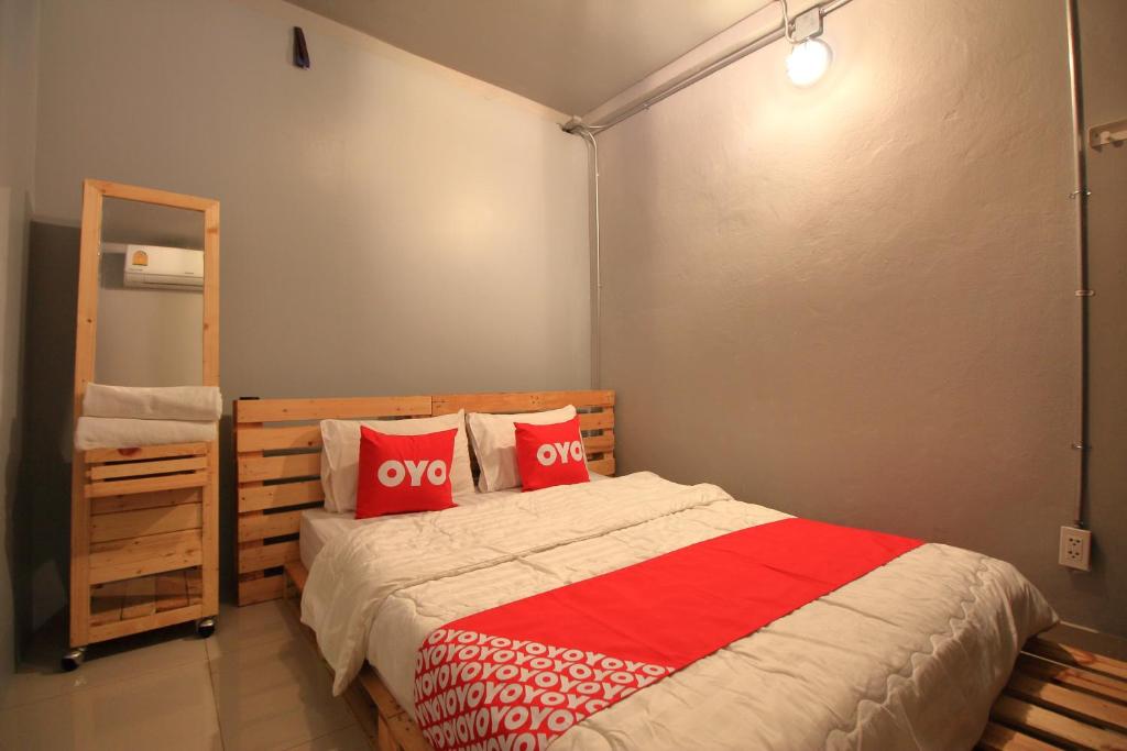 Postel nebo postele na pokoji v ubytování OYO 544 Sleep Sloth Hostel
