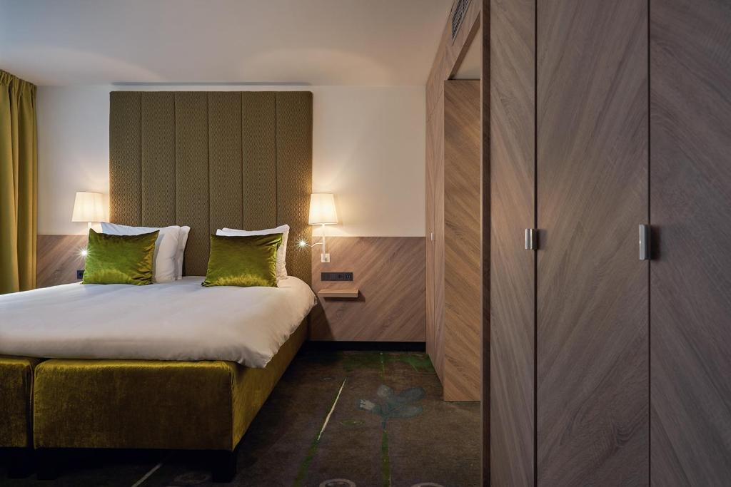 Carlton President - Resim 23