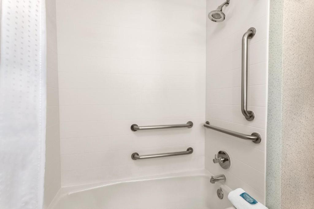 Holiday Inn Express Hotel & Suites Lawton-Fort Sill by IHG - Sala Especial