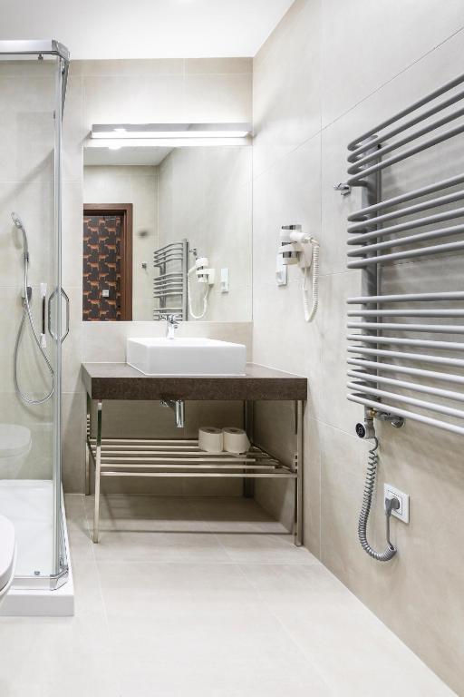 Forrest Apartments & Hostel - Resim 28