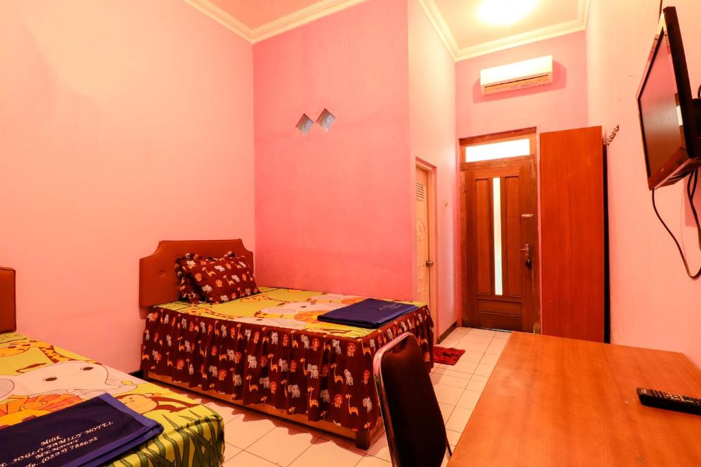 The Joglo Family Hotel - Standaard Twin Room
