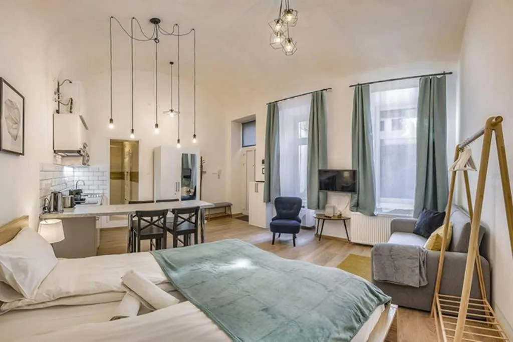 The Flawless Home Of Your Desired City Break, Budapest, Hungary