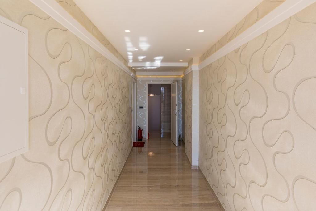 Fotografia z galérie ubytovania BEACH FRONT VILLA FRAN - DELUXE SUITE with private pool v destinácii Crikvenica